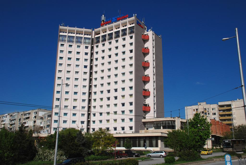 Hotel Balkan Pleven Exterior photo